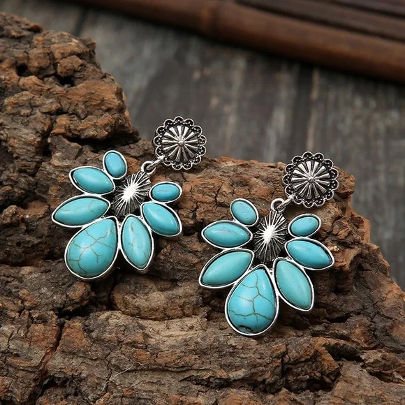 Turquoise Flower Earrings - Picture 4 of 8